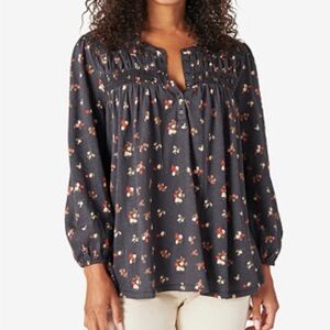 Lucky Brand Women’s smocked floral top. Size L fits more like an XL.